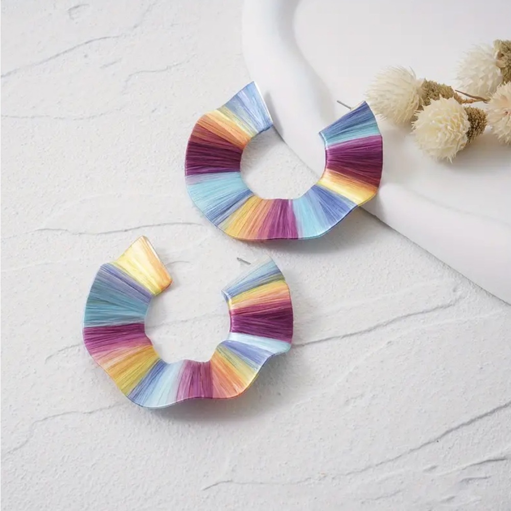 Colorful Handwoven Raffia C-Shaped Hoop Earrings